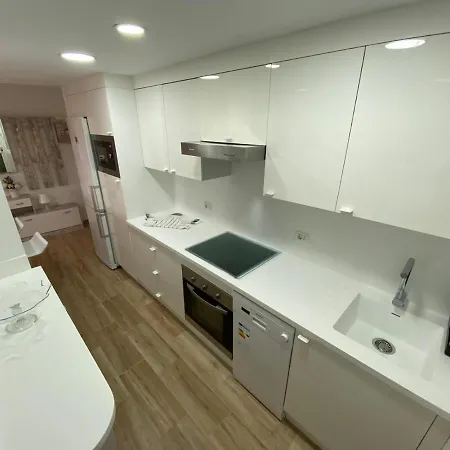 Inmodara House 公寓 *